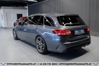 Mercedes-Benz C 63T AMG*BURMESTER*PANO*PERF-AGA*DESIGNO*